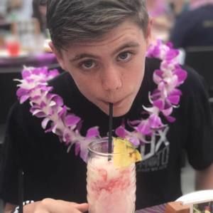 Meet your Posher, Cole